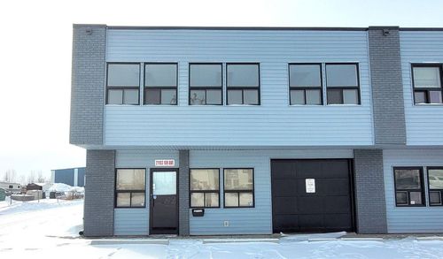 21103 108 Ave Nw, Edmonton, AB, T5S1X3 | Card Image
