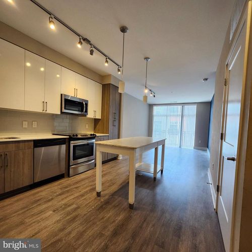 unit-454-145 Riverhaven Dr, OXON HILL, MD, 20745-1068 | Card Image