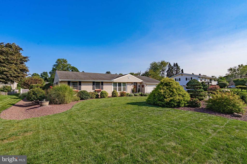 Shepherd Hills Ave, Allentown, PA 18106