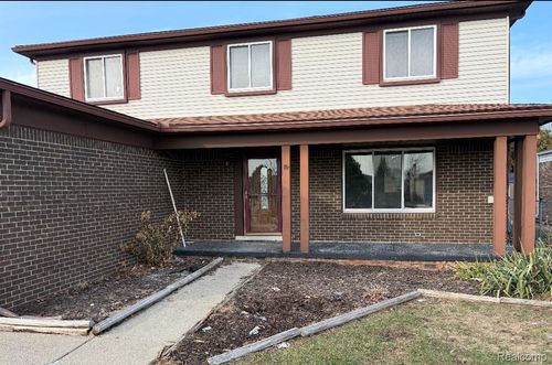 2131 Logan Dr, Sterling Heights, MI, 48310-2855 | Card Image