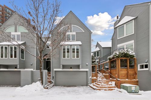 30 Greenway Gables, Minneapolis, MN, 55403-2146 | Card Image