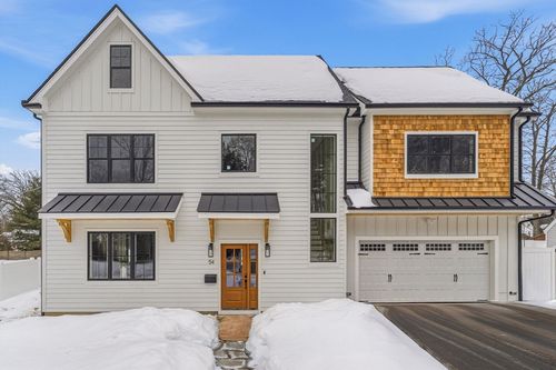 54 Pilgrim Rd, Natick, MA, 01760-3229 | Card Image
