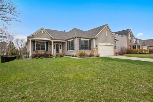 2519 Imgrund Rd, North Aurora, IL, 60542-2120 | Card Image