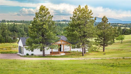 11840 Elkhorn Dr, Franktown, CO, 80116-9307 | Card Image