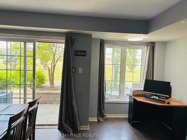 8 - 2441 Greenwich Dr, Condo with 2 bedrooms, 2 bathrooms and 2 parking in Oakville ON | Image 6