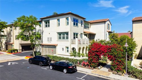 160 Gwen Ln, La Habra, CA, 90631-4646 | Card Image