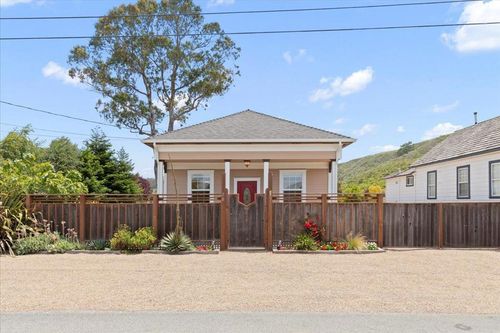 70 Stage Rd, Pescadero, CA, 94060 | Card Image
