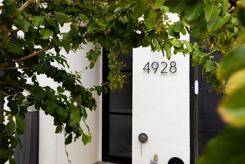 4928 Blaynes View Road, The Colony, TX, 75056 | Card Image