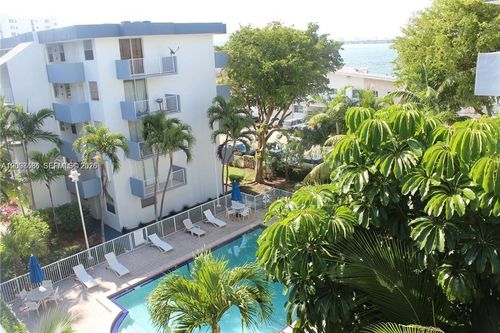 509-1801 S Treasure Dr, North Bay Village, FL, 33141-4558 | Card Image