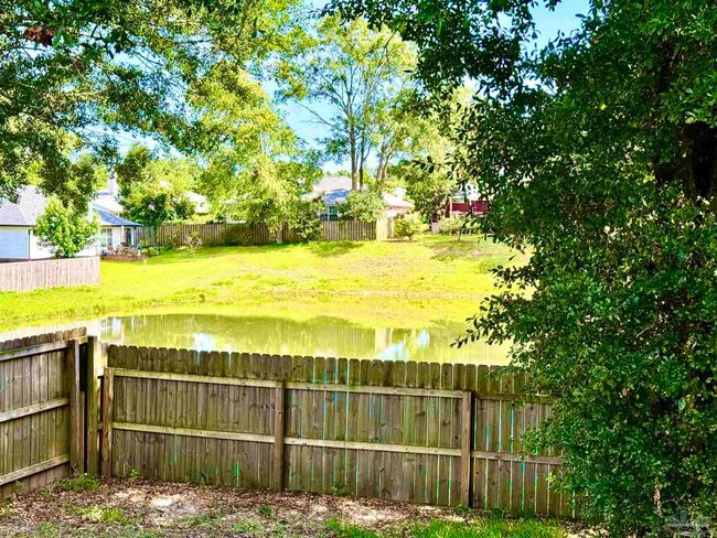 10091 Hillview Dr, House other with 3 bedrooms, 2 bathrooms and 2 parking in Pensacola FL | Image 24