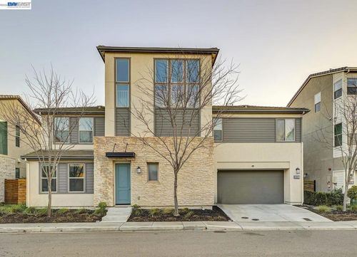 5882 Beechwood Loop, Dublin, CA, 94568-7140 | Card Image