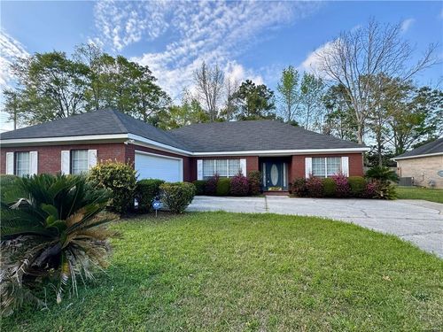 8700 Irongate Way, Mobile, AL, 36695-7904 | Card Image