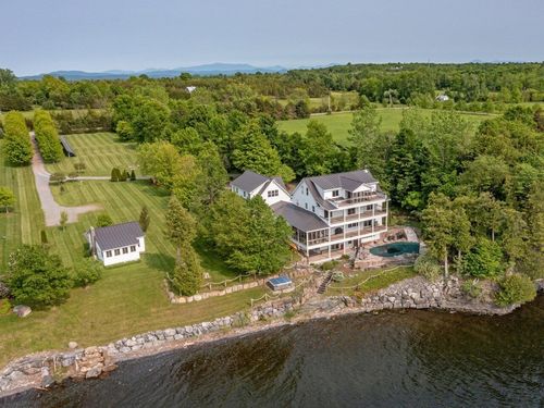 565 W Shore Rd, South Hero, VT, 05486-4404 | Card Image