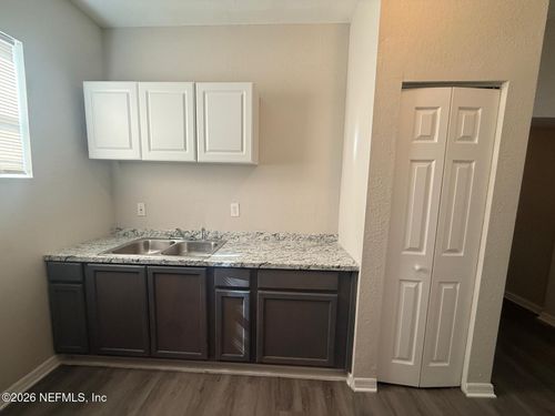 1128 Van Buren, Jacksonville, FL, 32206 | Card Image