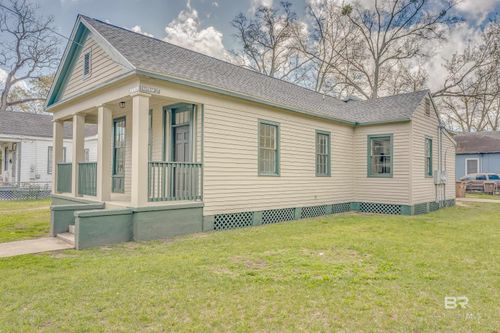 1013 Elmira St, Mobile, AL, 36604-3121 | Card Image