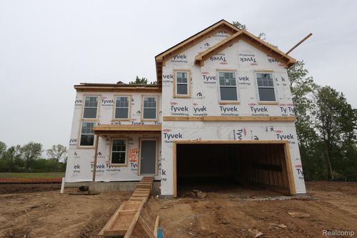 4257 Cedar Ln, Grand Blanc, MI, 48439-3452 | Card Image