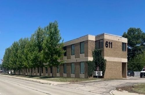 611 E Main St, East Dundee, IL, 60118-2491 | Card Image