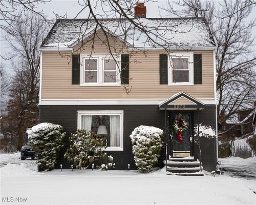 3670 Silsby Rd, University Heights, OH, 44118-3658 | Card Image