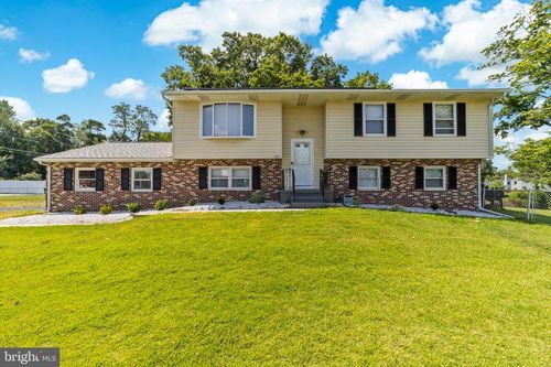 410 Lewistown Rd, COLUMBUS, NJ, 08022-2258 | Card Image