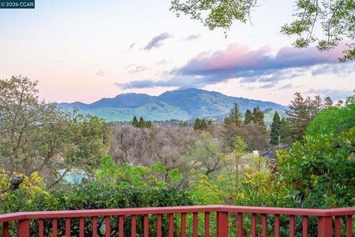 2081 2081 Essenay Ave, Walnut Creek, CA, 94597 | Card Image