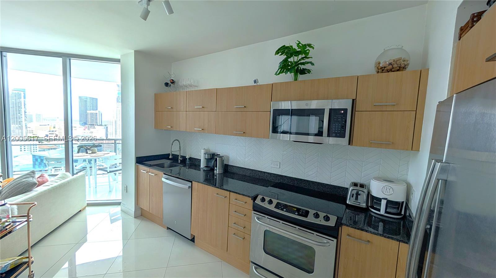 Residential Lease in Miami 4