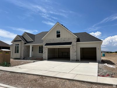 View of front of property featuring a garage | Image 1