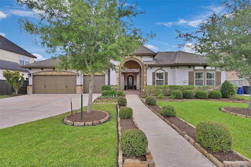 1804 Eagle Creek Dr, Friendswood, TX, 77546-7891 | Card Image