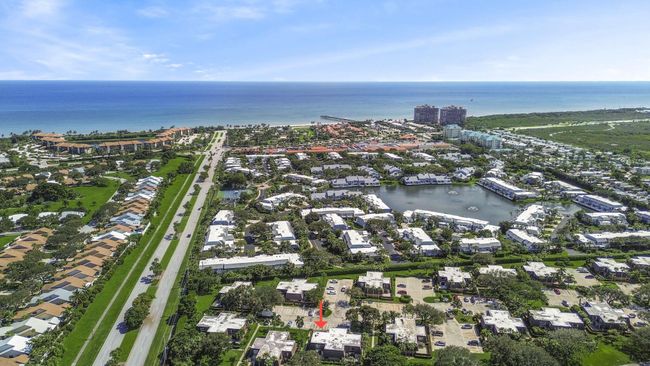 1206 12 Th Ct, Condo with 2 bedrooms, 3 bathrooms and null parking in Jupiter FL | Image 18