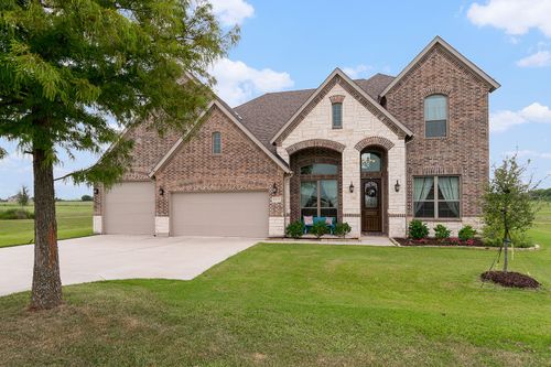 611 The Trails Dr, Blue Ridge, TX, 75424-0060 | Card Image