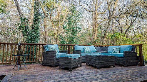 9135 Parlor Dr, Ladson, SC, 29456-5530 | Card Image