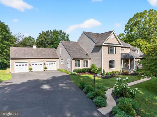8986 Woodward Rd, MARSHALL, VA, 20115-3309 | Card Image