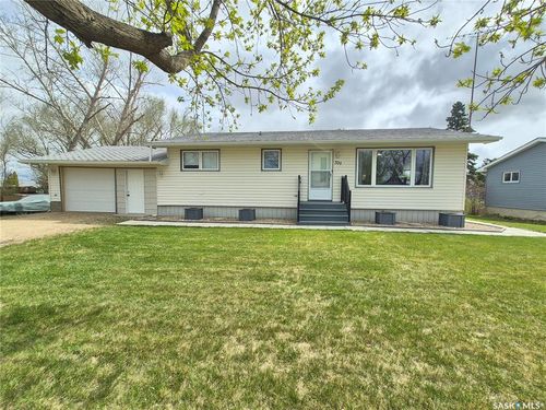 309 Frederick St, Ogema, SK, S0C | Card Image