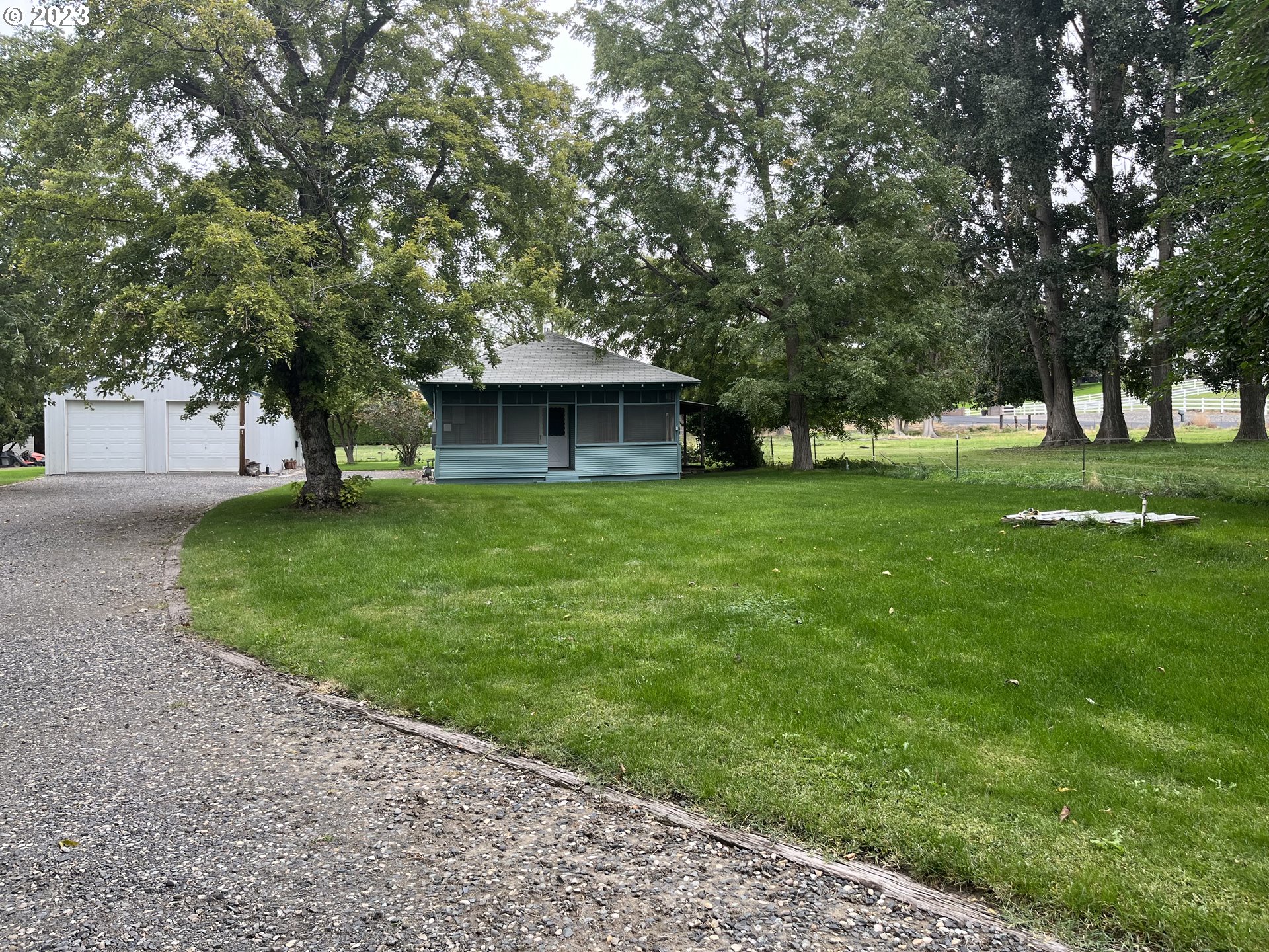 10th St, Hermiston, OR 97838