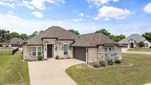 1089 Mickelson Dr, Granbury, TX, 76048-3092 | Card Image