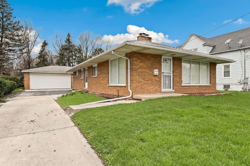 214 N Hunter St, Thornton, IL, 60476-1216 | Card Image