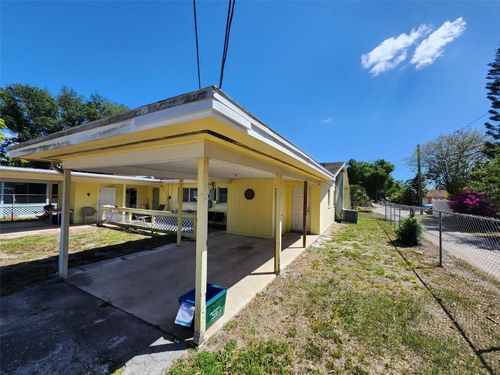 5219-5219 17th Ave S, GULFPORT, FL, 33707-4208 | Card Image