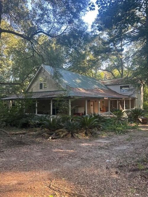 1021 Gipp St, Summerton, SC, 29148-7993 | Card Image