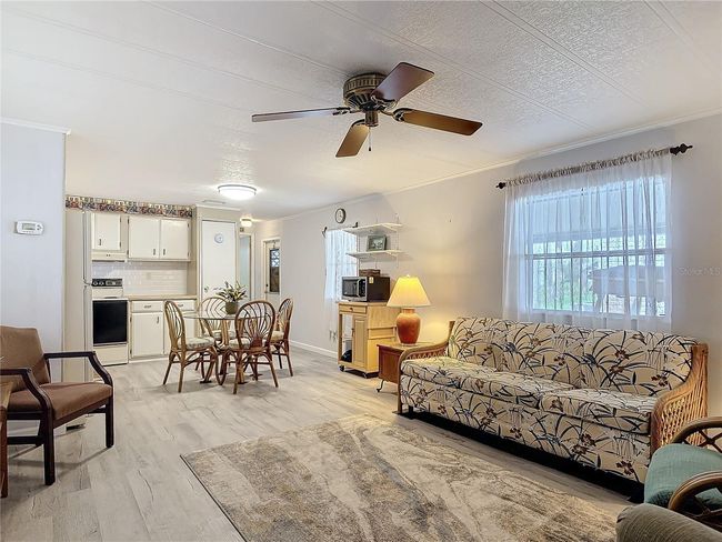 804 Swallow Ln, House other with 2 bedrooms, 2 bathrooms and null parking in OSTEEN FL | Image 9