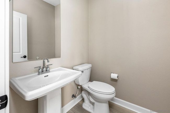 1682 Carol Lee Ln, House other with 3 bedrooms, 3 bathrooms and 4 parking in Escondido CA | Image 13