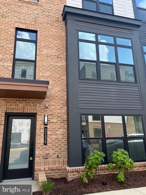 2139 Tysons Ridgeline Rd, FALLS CHURCH, VA, 22043-2632 | Card Image