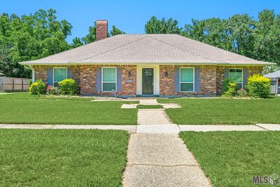 12305 Lake Ladare Ave, House other with 4 bedrooms, 2 bathrooms and null parking in Baton Rouge LA | Image 3