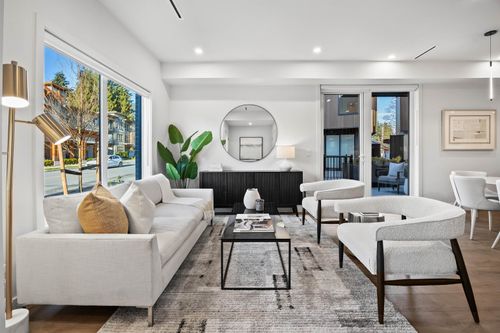 3206 Highland Blvd, North Vancouver, BC, V7R2X8 | Card Image