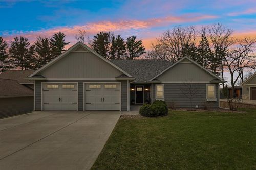 W9063 Lakeview Drive Drive, OAKLAND, WI, 53523 | Card Image