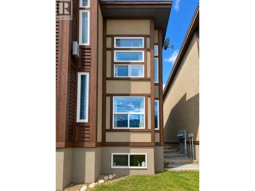 3-1110 11th Avenue S, Golden, BC, V0A1H0 | Card Image