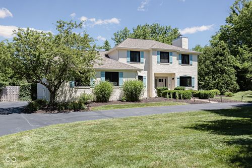 11499 Valley Meadow Dr, Zionsville, IN, 46077-9483 | Card Image