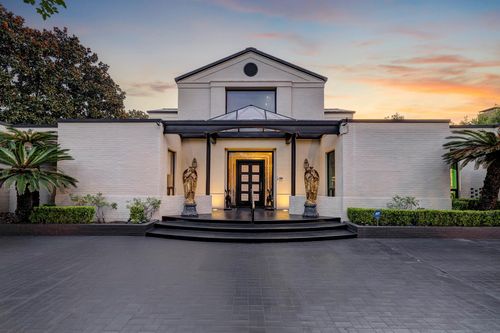 1814 Larchmont Rd, Houston, TX, 77019-3120 | Card Image