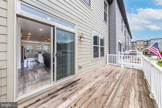 10567 Ratcliffe Trl, Townhouse with 3 bedrooms, 4 bathrooms and null parking in MANASSAS VA | Image 10