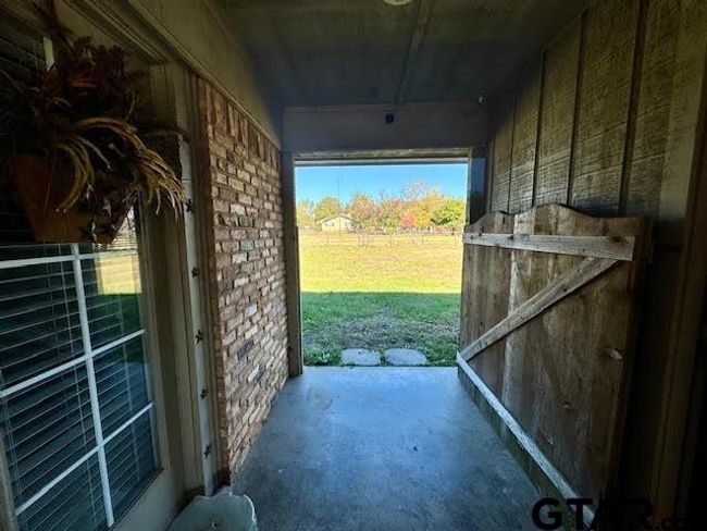 12239 Lovers Ln, House other with 3 bedrooms, 2 bathrooms and null parking in Larue TX | Image 13