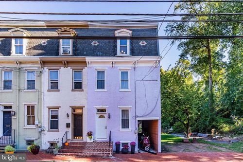 321 S River St, HARRISBURG, PA, 17104-1657 | Card Image