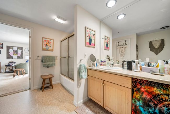 UNIT-1 - 34 Mammoth Rd, Condo with 2 bedrooms, 3 bathrooms and null parking in Hooksett NH | Image 7
